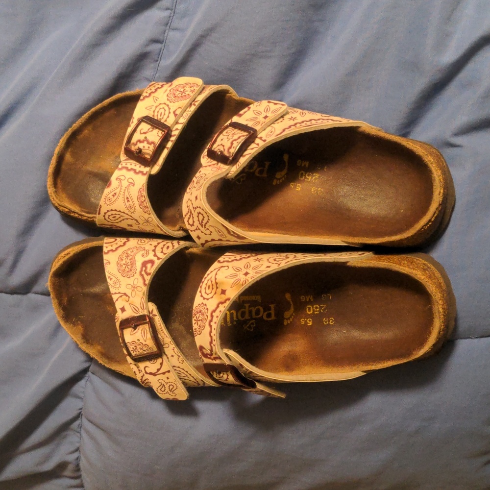 Patterned birkies